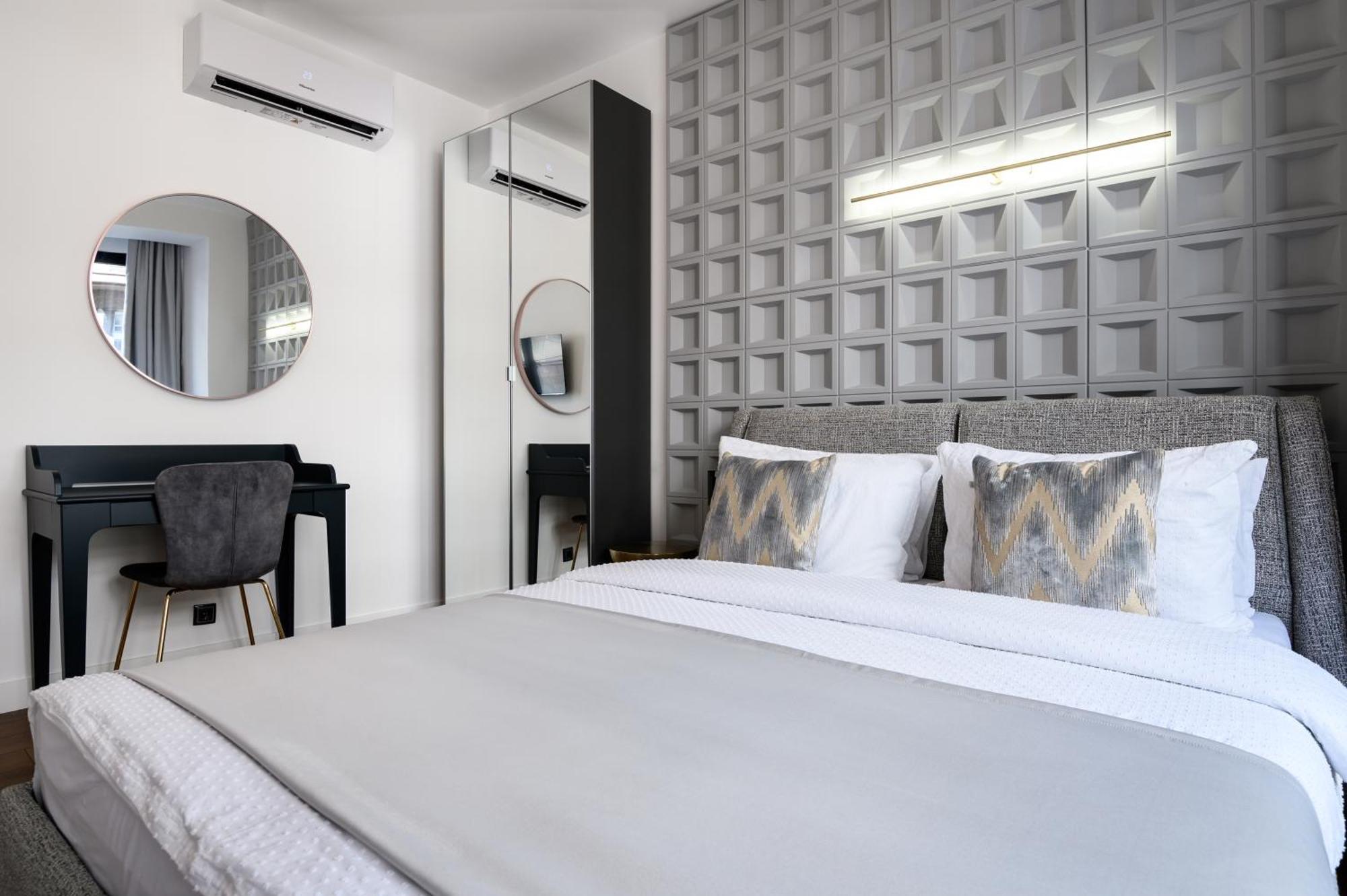 Urban Downtown Luxury Rooms And Suites Belgrade Extérieur photo