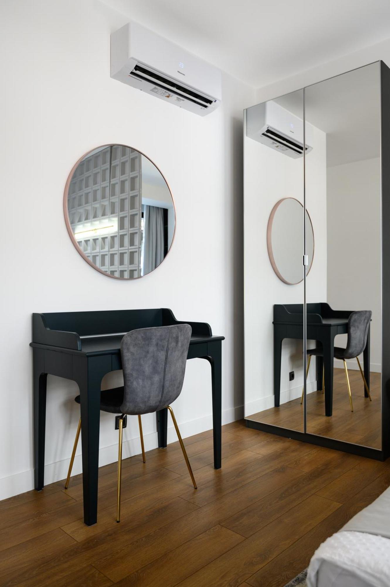 Urban Downtown Luxury Rooms And Suites Belgrade Extérieur photo