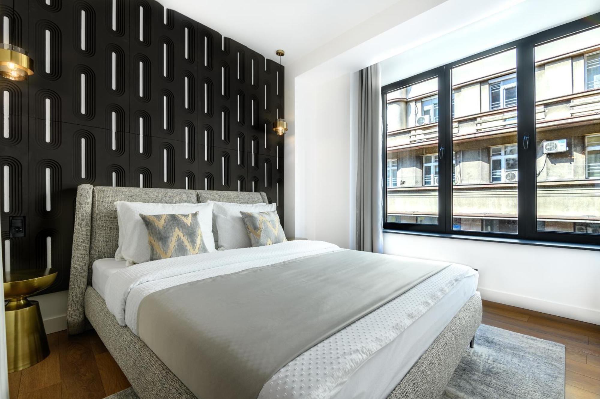 Urban Downtown Luxury Rooms And Suites Belgrade Extérieur photo