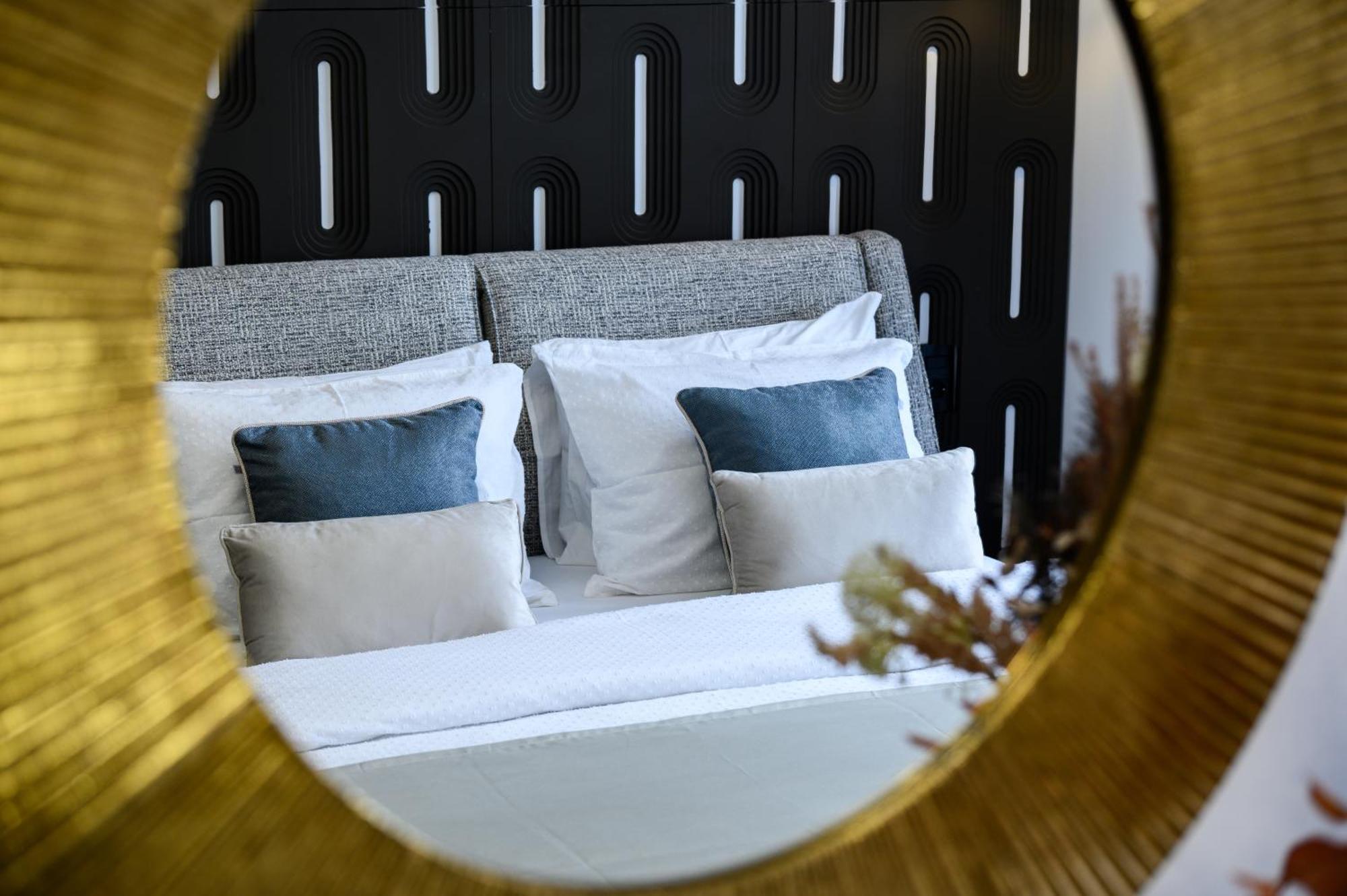 Urban Downtown Luxury Rooms And Suites Belgrade Chambre photo